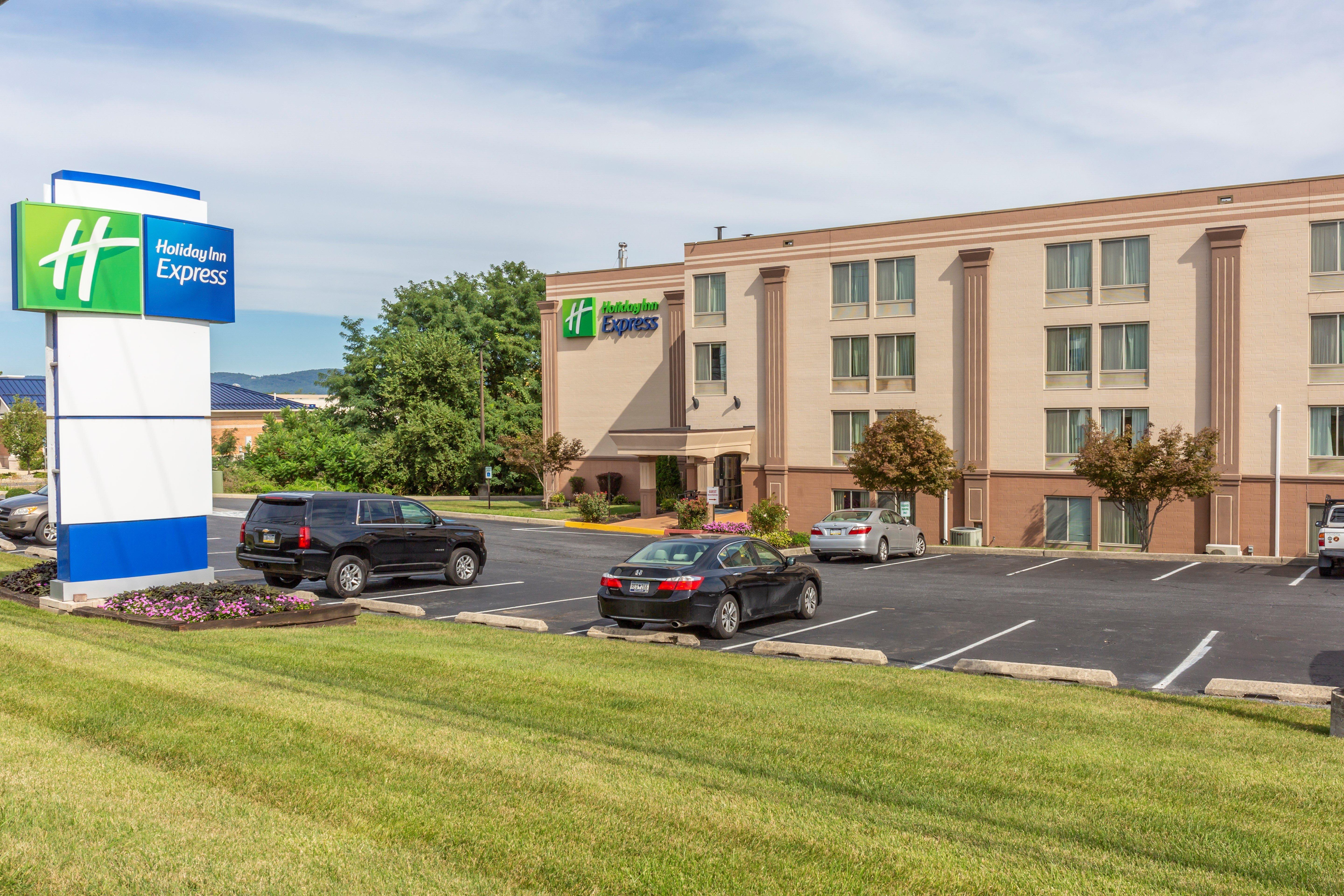 Holiday Inn Express Harrisburg Sw - Mechanicsburg By Ihg Экстерьер фото