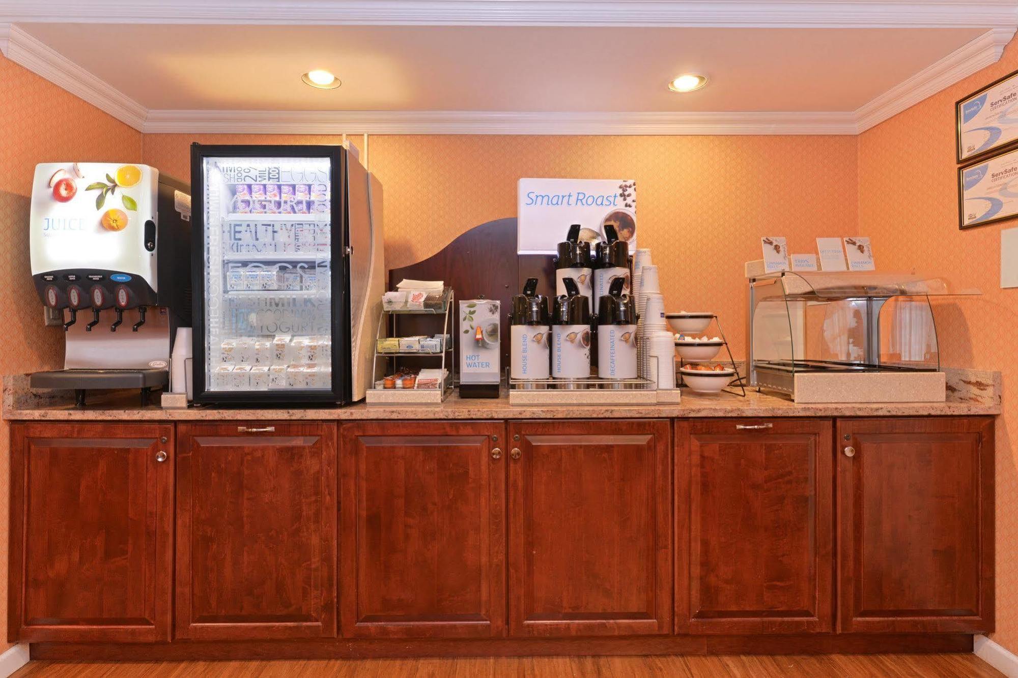 Holiday Inn Express Harrisburg Sw - Mechanicsburg By Ihg Экстерьер фото