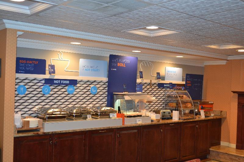 Holiday Inn Express Harrisburg Sw - Mechanicsburg By Ihg Экстерьер фото